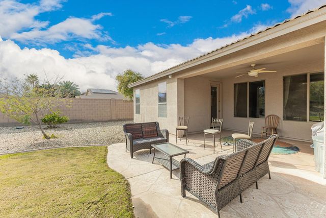 1817 E Beautiful Lane, Phoenix, AZ 85042
