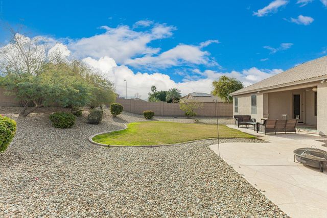 1817 E Beautiful Lane, Phoenix, AZ 85042