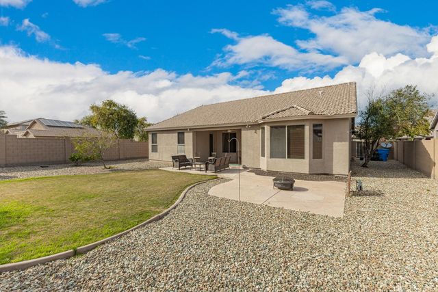 1817 E Beautiful Lane, Phoenix, AZ 85042