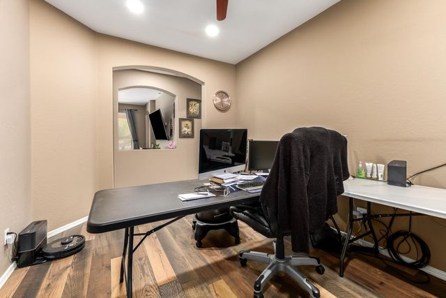 1817 E Beautiful Lane, Phoenix, AZ 85042