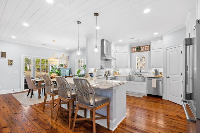 6 Caleb Ct., Murrells Inlet, SC 29576