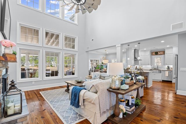 6 Caleb Ct., Murrells Inlet, SC 29576