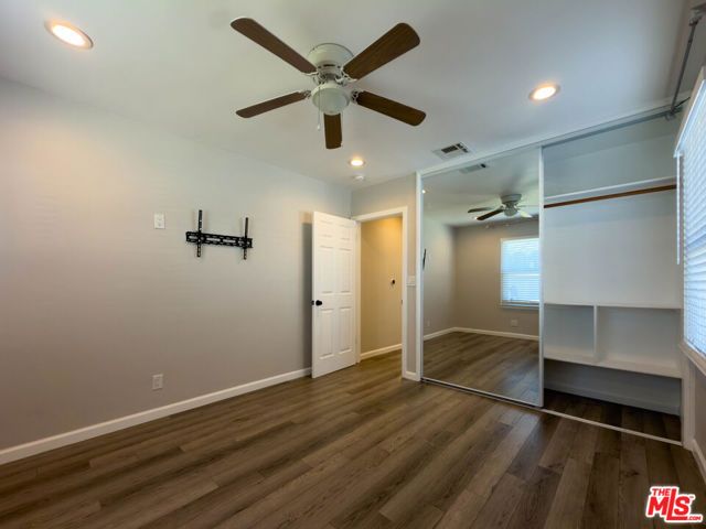 15449 Septo Street, Los Angeles, CA 91345