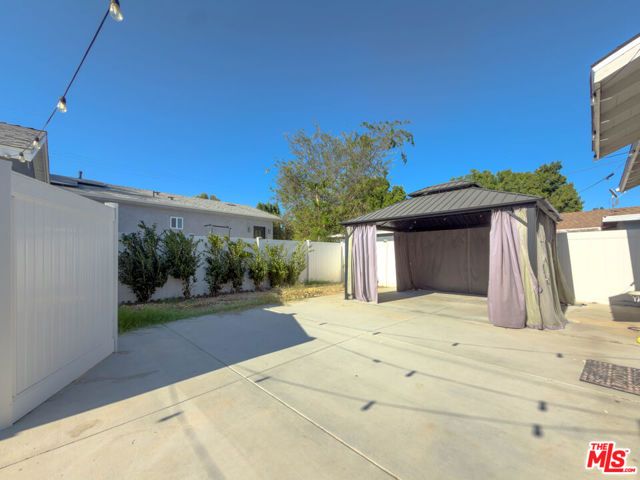 15449 Septo Street, Los Angeles, CA 91345
