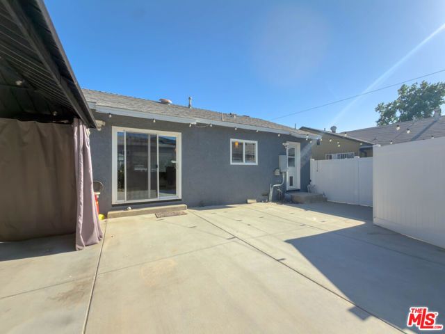 15449 Septo Street, Los Angeles, CA 91345