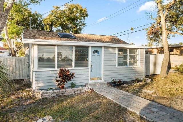 412 PLEASANT STREET, Clearwater, FL 33755