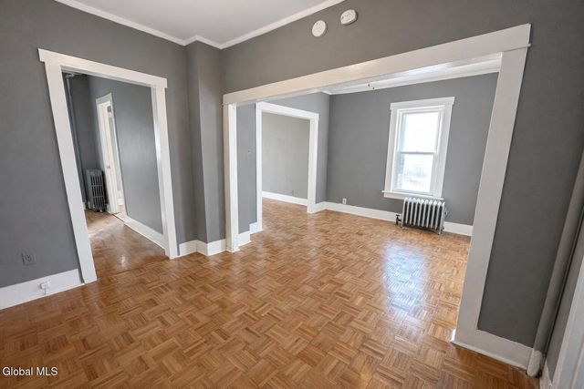 11 Landon Terrace, Schenectady, NY 12308