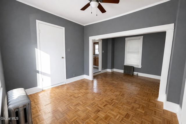 11 Landon Terrace, Schenectady, NY 12308