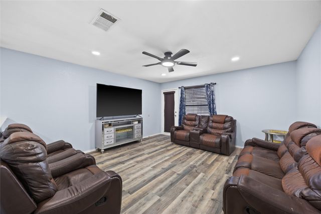 3706 Wolf Creek Lane, Melissa, TX 75454