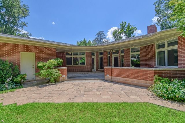 823 S Flood Avenue, Norman, OK 73069