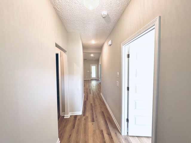 69 Laurel View St, Manchester, TN 37355
