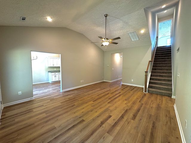 69 Laurel View St, Manchester, TN 37355