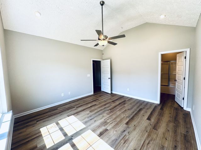 69 Laurel View St, Manchester, TN 37355