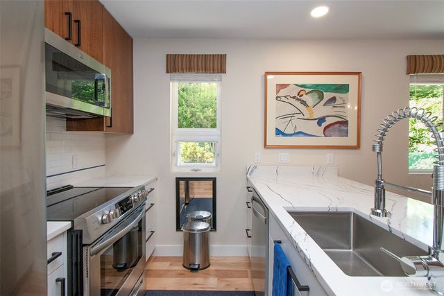 5541 S Doss Road, Port Angeles, WA 98362