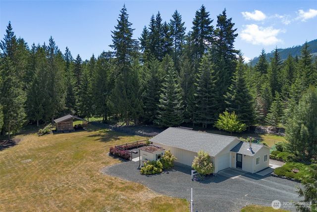 5541 S Doss Road, Port Angeles, WA 98362