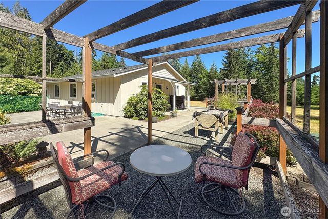 5541 S Doss Road, Port Angeles, WA 98362