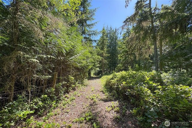 5541 S Doss Road, Port Angeles, WA 98362