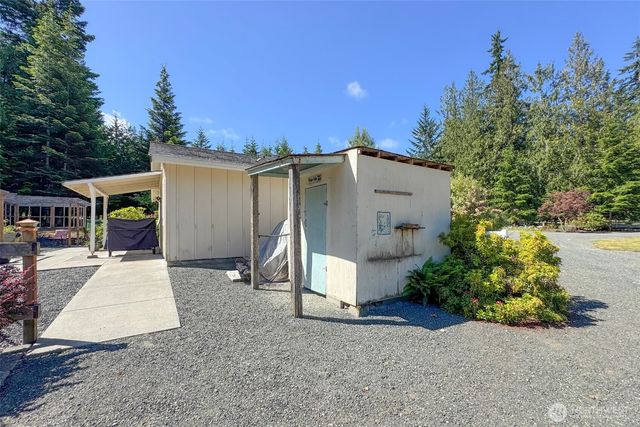 5541 S Doss Road, Port Angeles, WA 98362