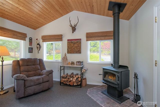5541 S Doss Road, Port Angeles, WA 98362