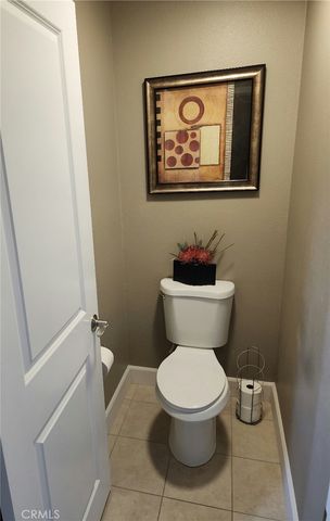 19512 Laroda Lane, Saugus, CA 91350