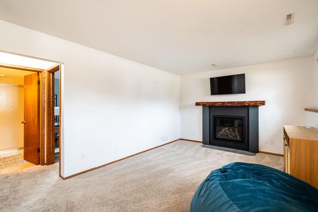 2713 Lancaster DRIVE, Waukesha, WI 53188