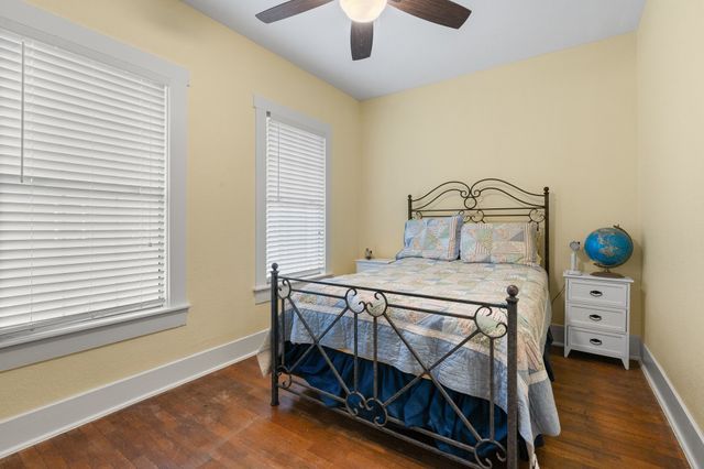 218 Bellevue Drive, Cleburne, TX 76033