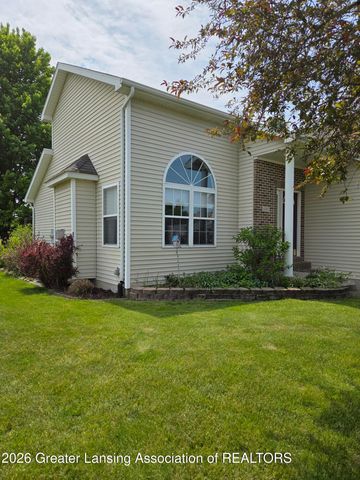 6145 Lindsey Lane, Lansing, MI 48911