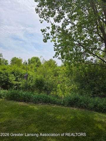 6145 Lindsey Lane, Lansing, MI 48911