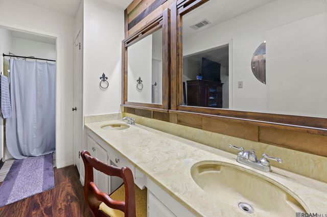 3615 Cherry St, Zachary, LA 70791