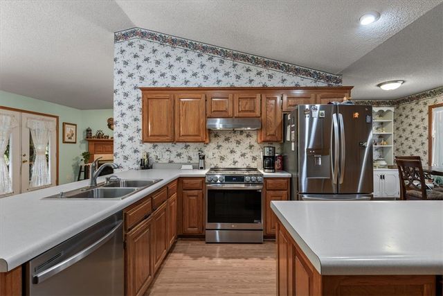 2 Penzance Drive, Bella Vista, AR 72714