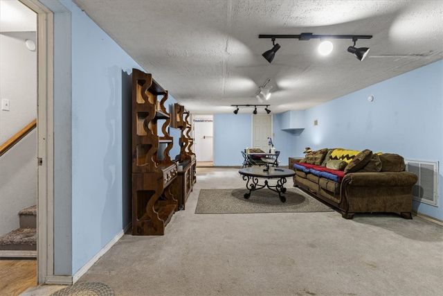 2 Penzance Drive, Bella Vista, AR 72714