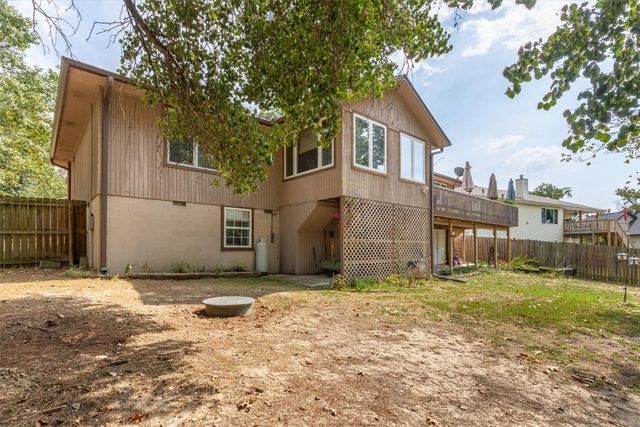 2 Penzance Drive, Bella Vista, AR 72714