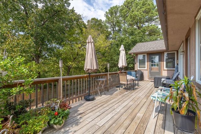 2 Penzance Drive, Bella Vista, AR 72714