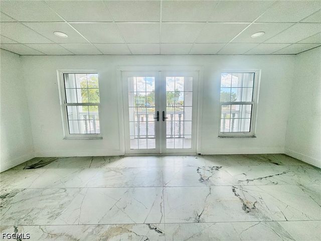 3706 Broadway 12, Fort Myers, FL 33901