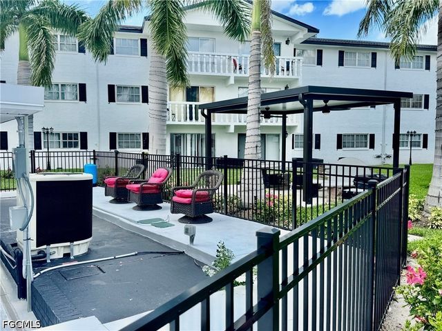 3706 Broadway 12, Fort Myers, FL 33901