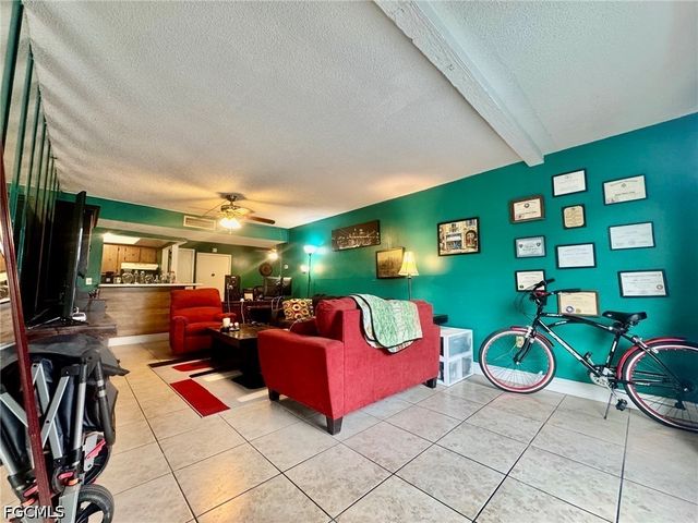 3706 Broadway 12, Fort Myers, FL 33901