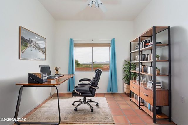 2327 S Cliff Drive, Green Valley, AZ 85614