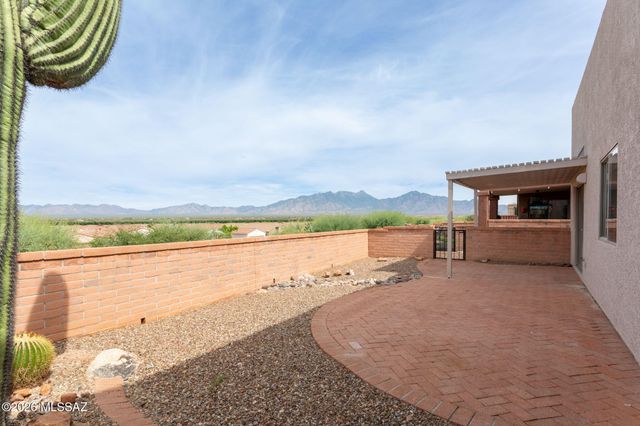 2327 S Cliff Drive, Green Valley, AZ 85614