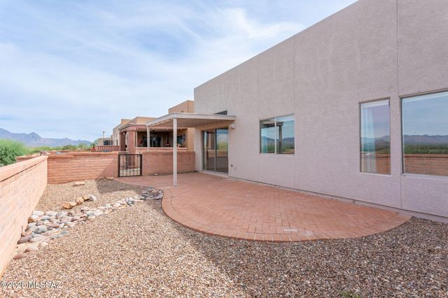2327 S Cliff Drive, Green Valley, AZ 85614