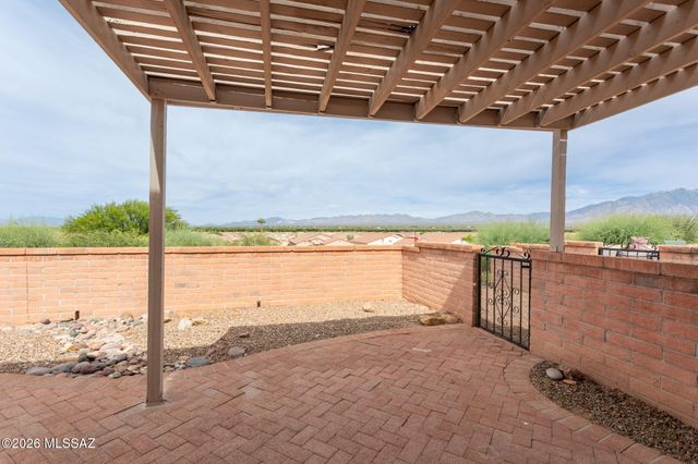 2327 S Cliff Drive, Green Valley, AZ 85614