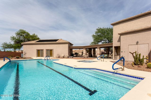 2327 S Cliff Drive, Green Valley, AZ 85614
