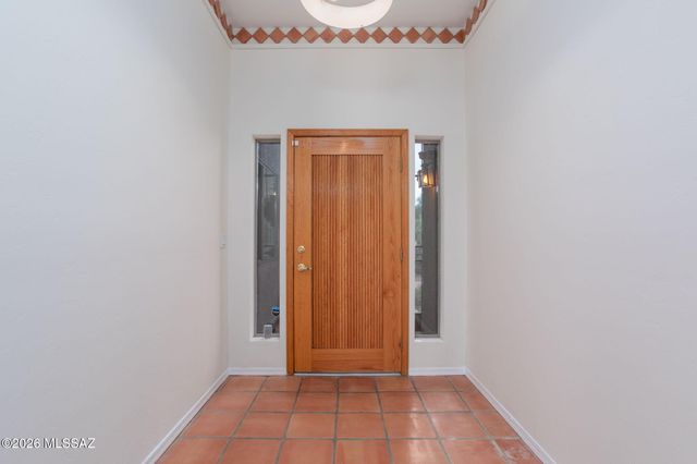2327 S Cliff Drive, Green Valley, AZ 85614