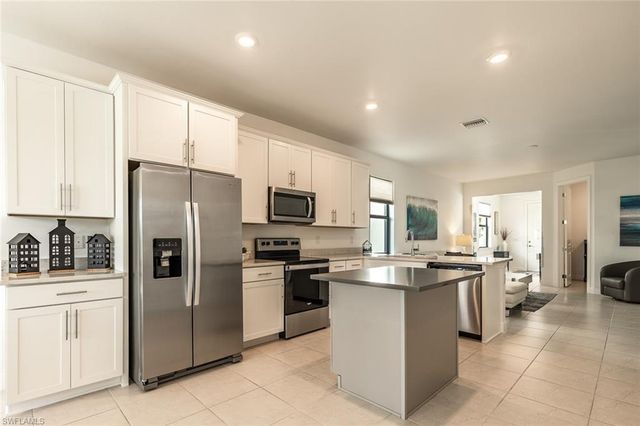 3990 Spotted Eagle WAY, Fort Myers, FL 33966