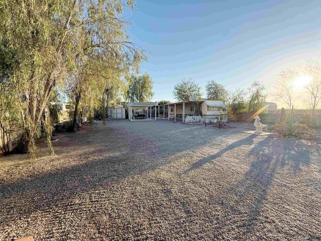12531 E 44 Dr, Yuma, AZ 85367