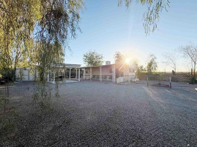 12531 E 44 Dr, Yuma, AZ 85367