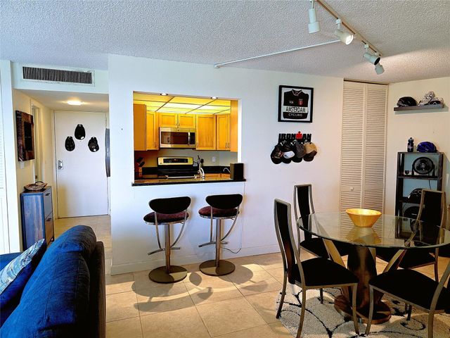 1301 River Reach Drive 507, Fort Lauderdale, FL 33315