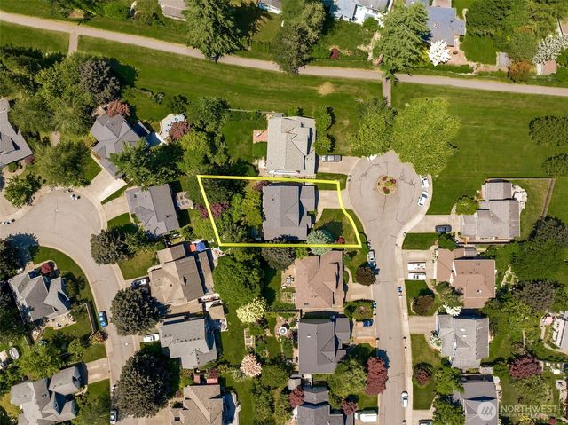 445 SE 7th Street, North Bend, WA 98045