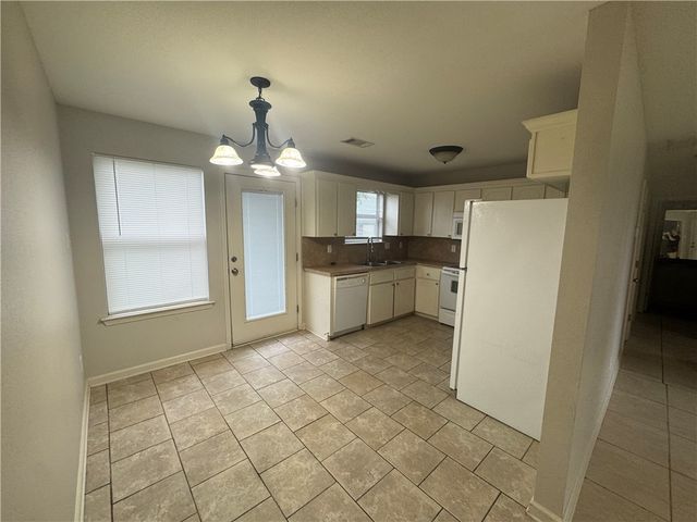 1010 Tori Lane, Beebe, AR 72012