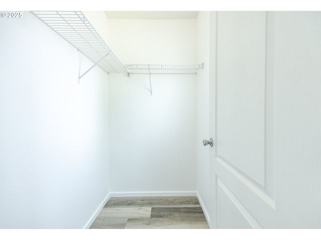 1415 S BERTELSEN Rd 96, Eugene, OR 97402