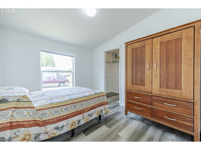 1415 S BERTELSEN Rd 96, Eugene, OR 97402